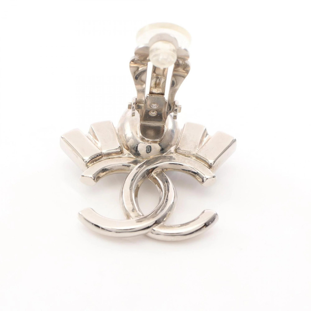 CHANEL Blue Logo Earrings - Picture 5 of 5